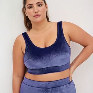 NWT Torrid (2X) Lightly Lined Velour/Velvet Scoop Bralette, Wireless - Blue Sapp
